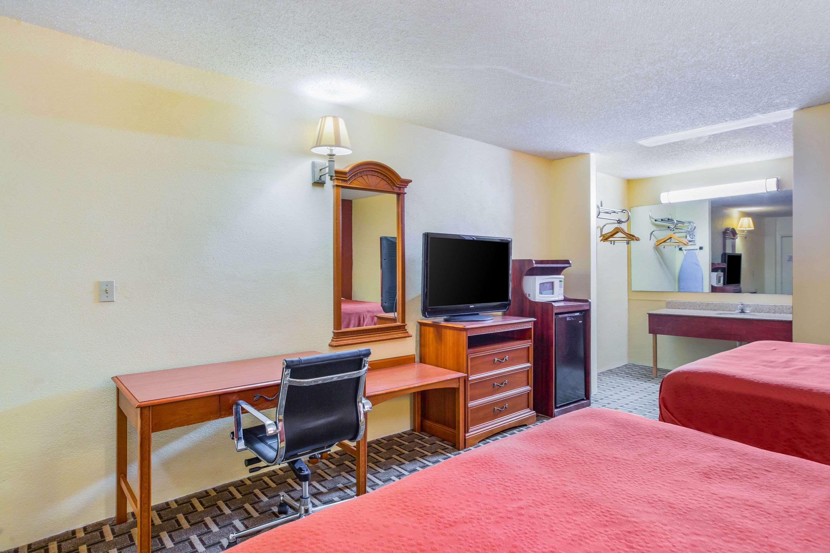 Rodeway Inn Bonifay Екстер'єр фото